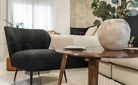 Chic Intimate Studio In The Heart Of Malaga By Rems