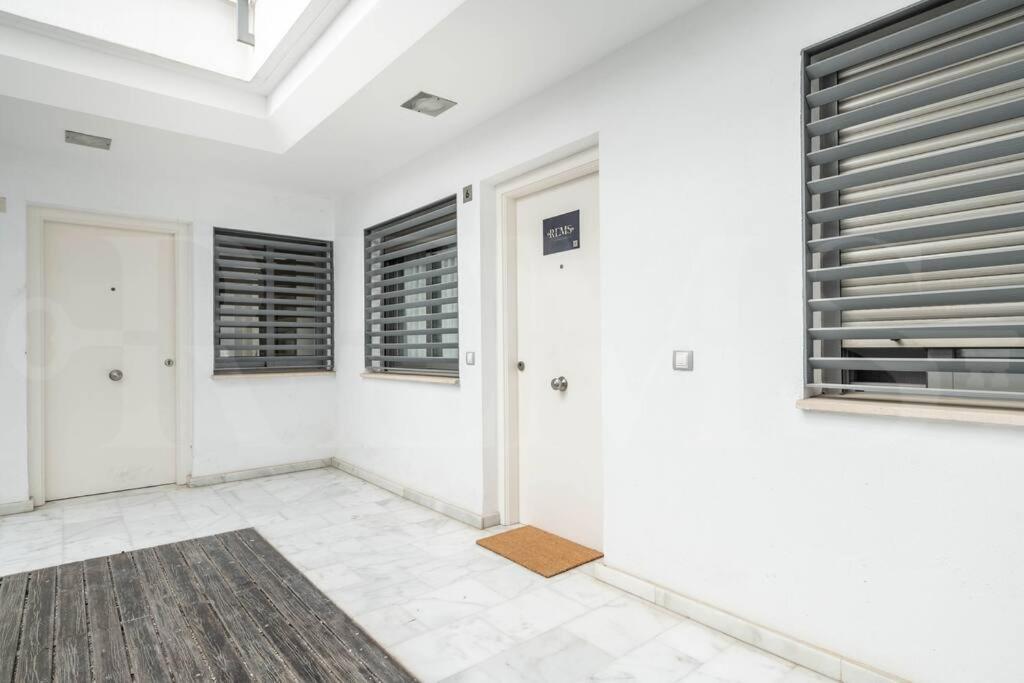 Chic Intimate Studio In The Heart Of Malaga By Rems Exterior foto